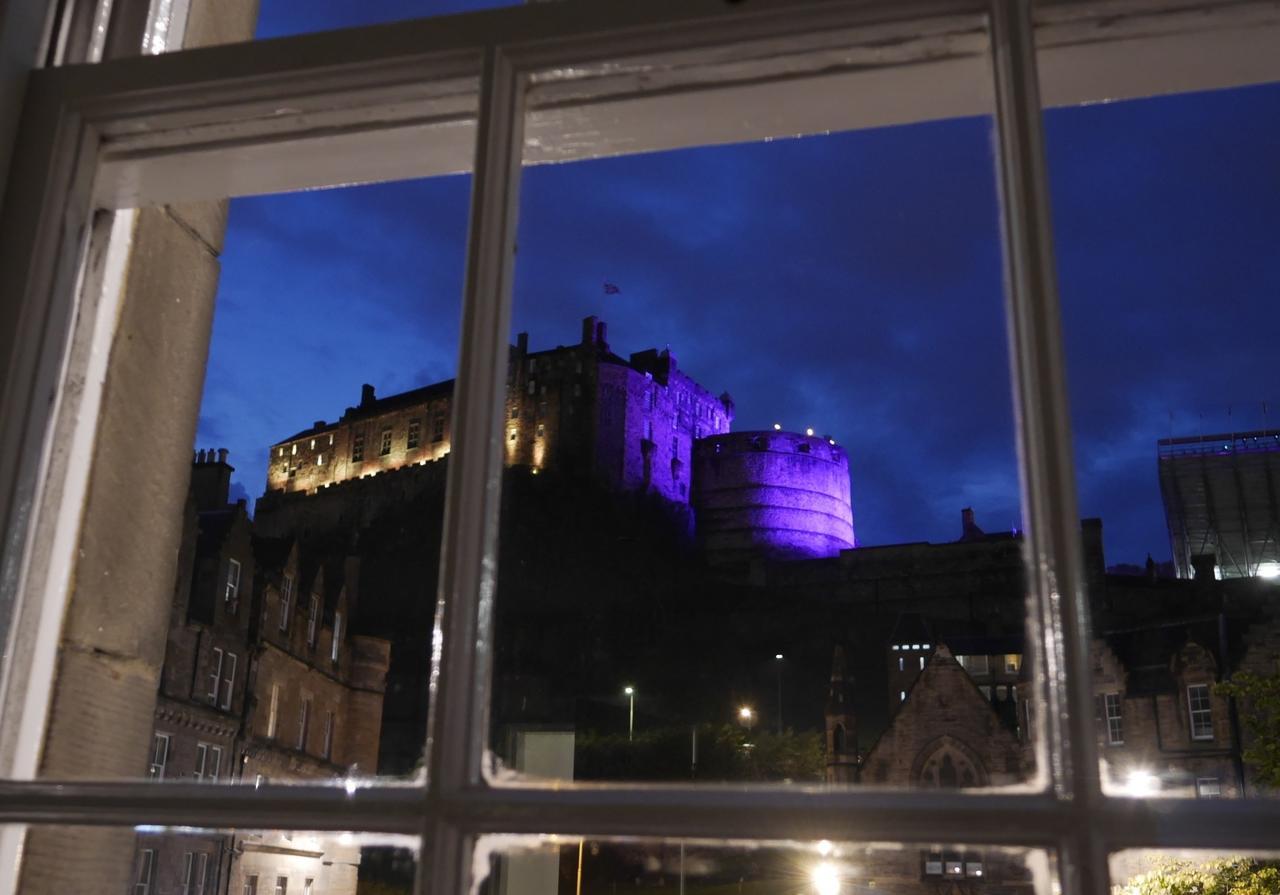 Castle Suite 1 Old Town エディンバラ エクステリア 写真